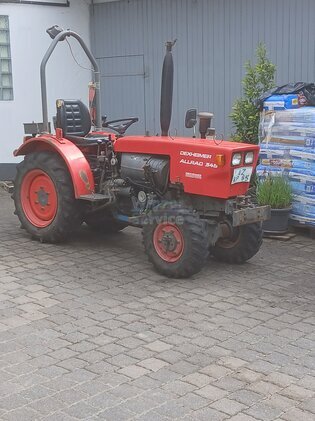 Dexheimer 345 Allrad Schmalspurschlepper