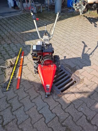 Holder M300 Balkenmäher 