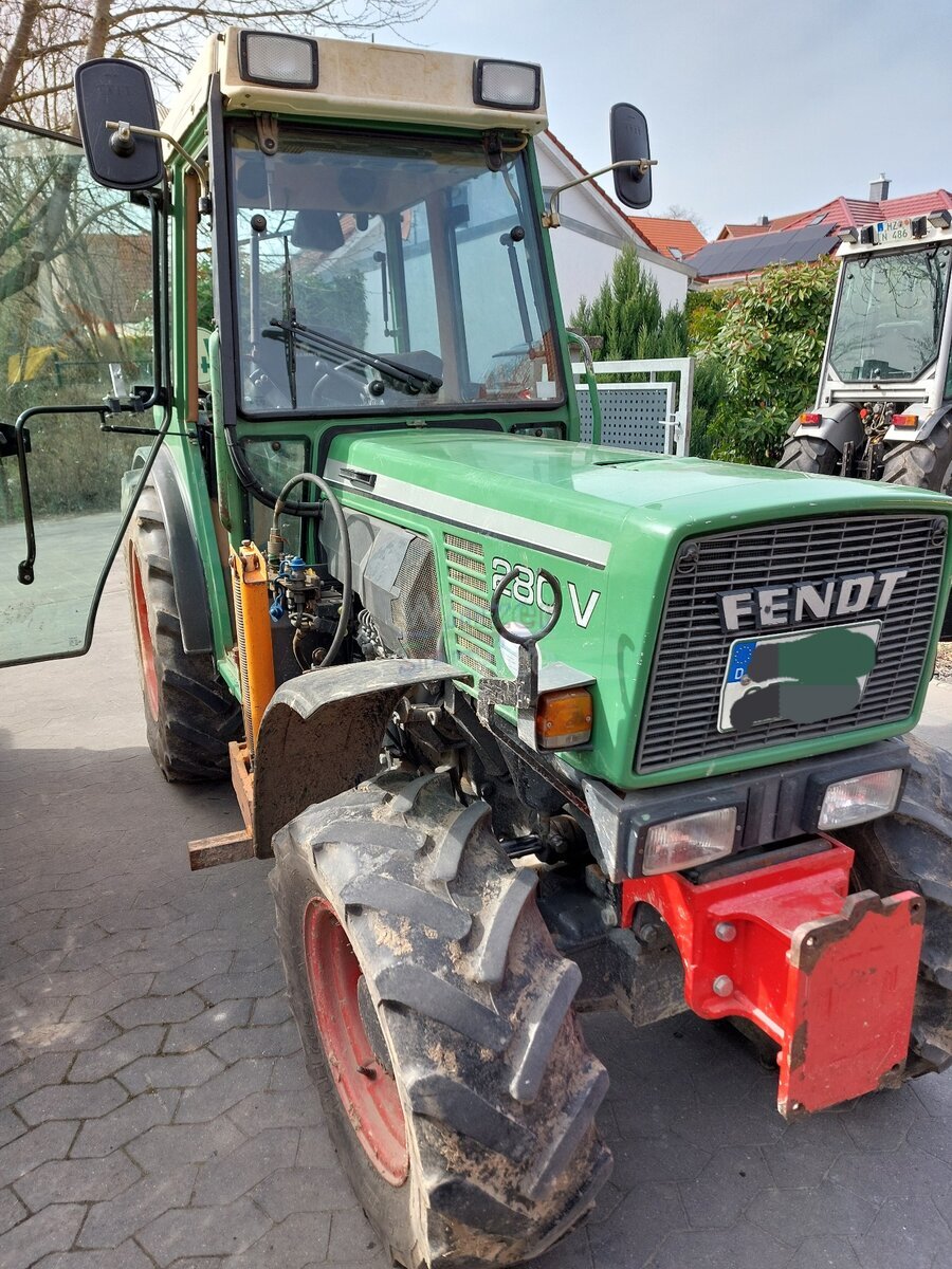 Bild 1 Fendt 280V 