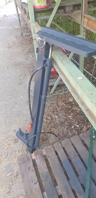 Stickeldrücker Pfahldrücker Pfahlramme Traktoranbau 40er Anbau