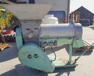 Abbeermaschine mit Quetsche SUTTER 12 QE