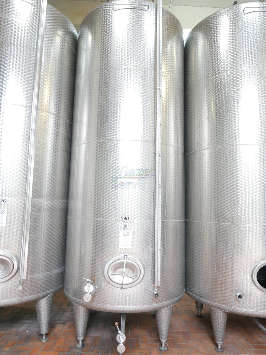 Bild 1 Lagertanks aus V2A 10.500 Liter rund, stehend/ 22-5001L