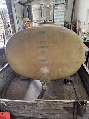 Wasserfass 2500 Liter mit Anhänger
