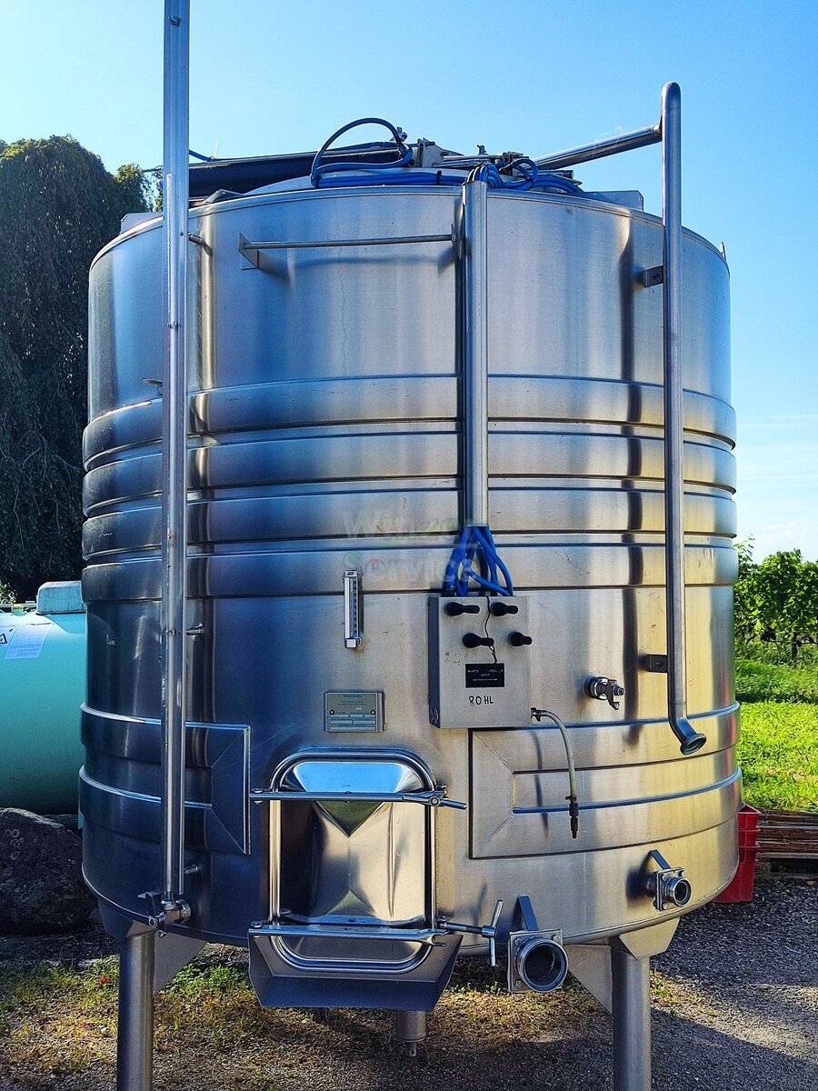 Bild 1 Maischestempeltank