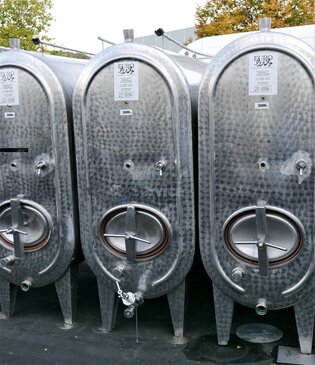 3.000 Liter Tank, Lagertank, m. Kühlplatte, aus V2A, oval liegend