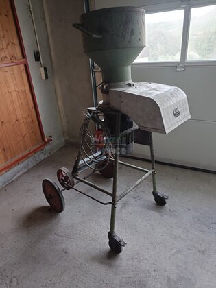 Muser, Obstmühle, Obstmuser (Mit Starkstrom) 3KW