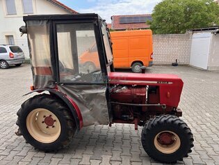 Krieger Allrad KS55A, Schmalspurschlepper mit Kabine, TÜV Neu