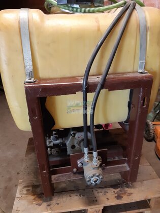 225 liter Fronttank