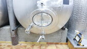 Bild 1 2.100 Liter Lagertank/ Weintank rund, horizontal aus V2A
