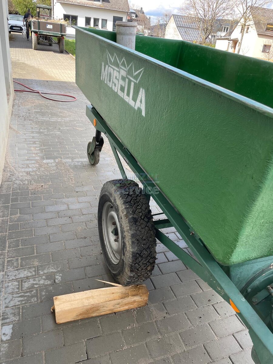 Bild 1 Traubenwagen Zeilenwagen 
