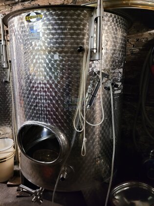 Immervolltank 1600l mit Mannloch von SPEIDEL