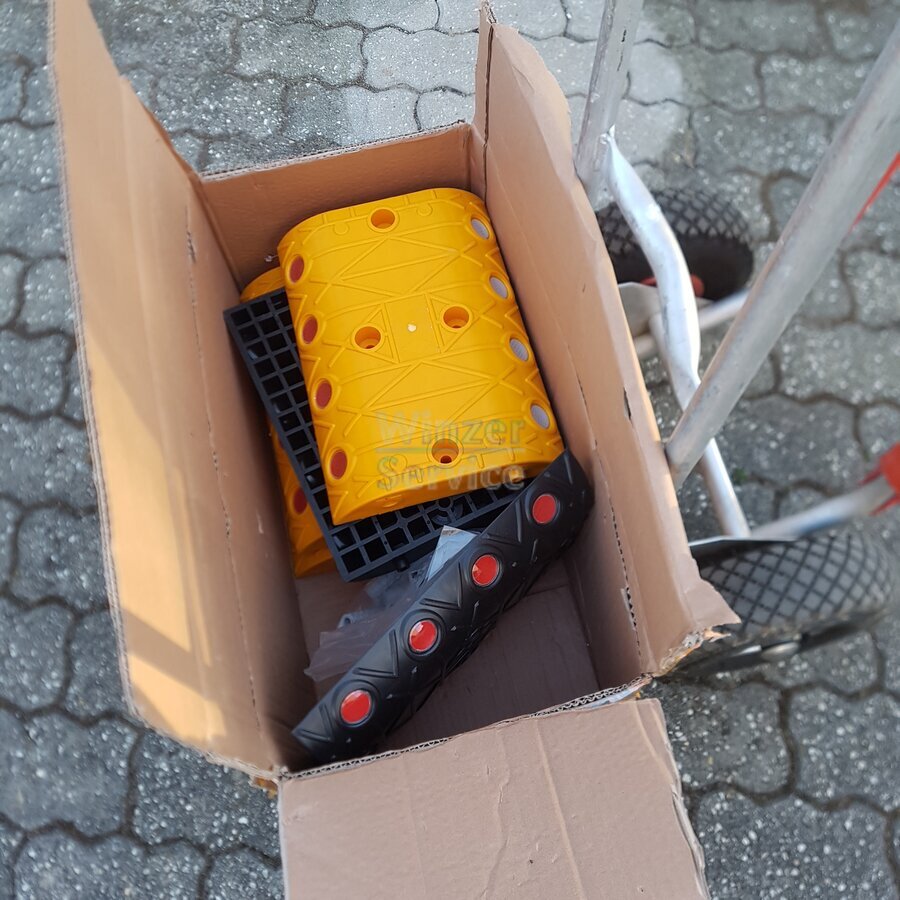 Bild 1 Schwelle zur Verkehrsberuhigung