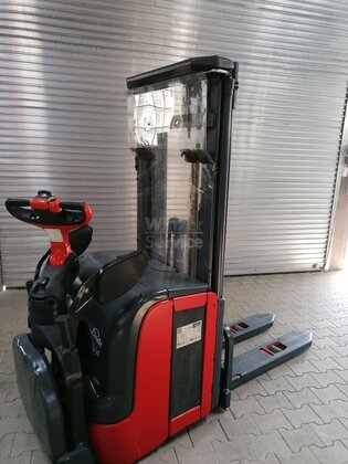 Linde Deichselstapler L 14