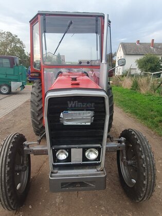 MF Schlepper