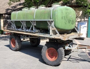 Wasserfaß, Transporttank, Weintransporttank