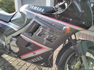 Motorrad FZ