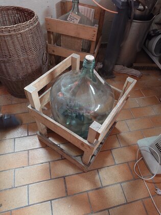 Glasballon, Ballonflasche 25 Liter mit Tragegestell 