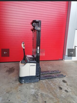 Deichselstapler Crown 1,2 to 