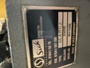 Aussenwaschmaschine für gefüllte Flaschen