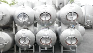 500 Liter Lagertank mit Doppelstock liegend aus V2A