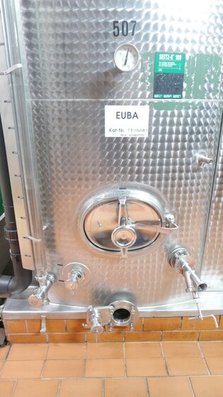 Weintanks 30.000 Liter aus V2A 