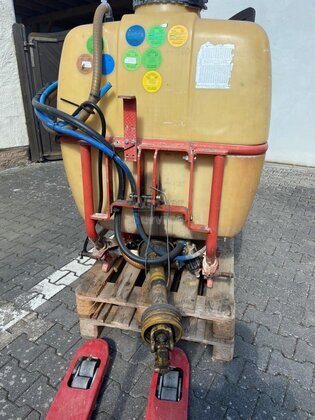 Aufsattelsprühgerät Holder/AS 310 Sprühgerät Spritzgerät 300 L