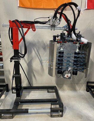 BINGER Vorschneider VSL07P für Anbau an ERO Mast
