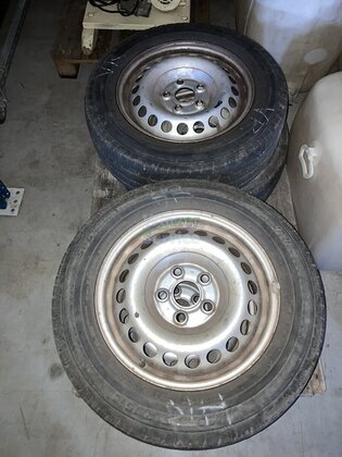 Sommerreifen 205 / 65 R 16 60%