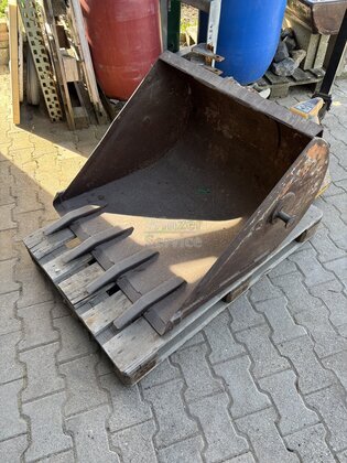 Erdschaufel