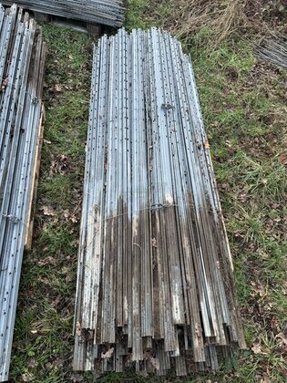 Linuspfähle 2,5m