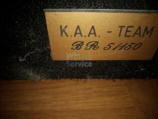 2 Lautsprecherboxen