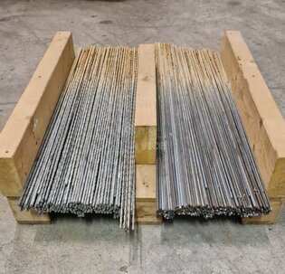 Pflanzstäbe, Rankhilfe, Metallstab, Pflanzzeichen verzinkt gerade