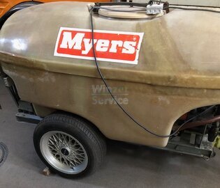 Myers 900 ltr  Nachläufer