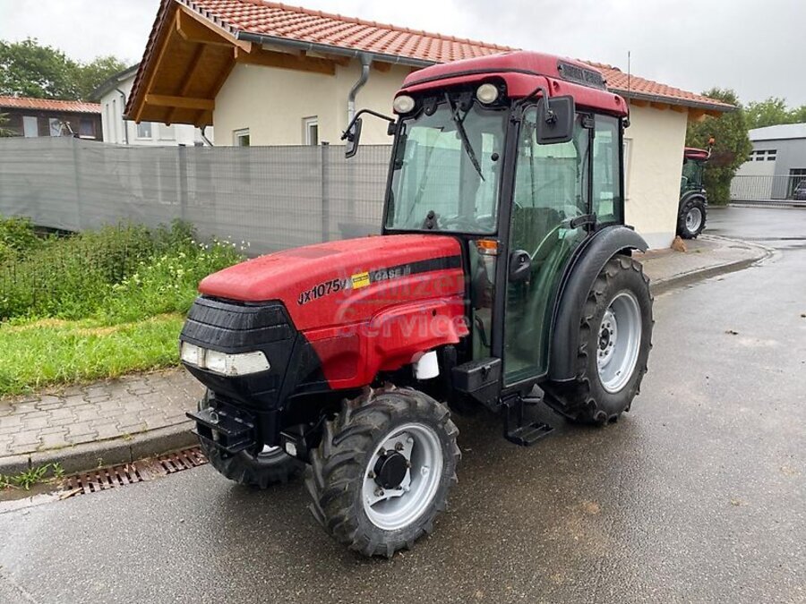 Bild 1 Case IH JX 1075V