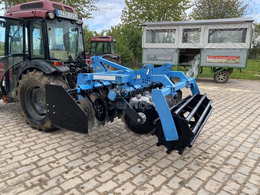 Bild 1 Agro-Land Scheibenegge 1,65m