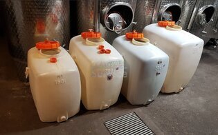 200l Speidel PE Weintanks