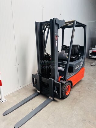 Linde E 14 Triplex Gabelstapler Stapler 3-Rad